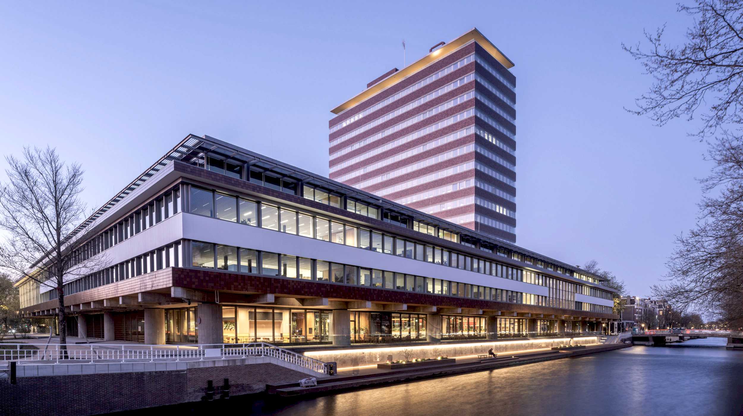 De Nederlandsche Bank